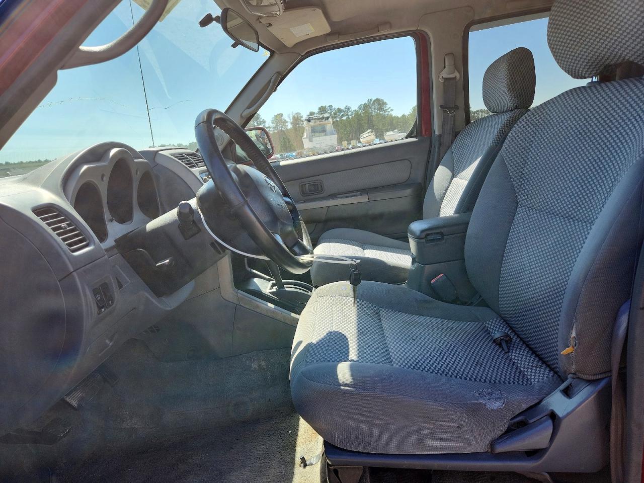 2002 Nissan Frontier XE-V6