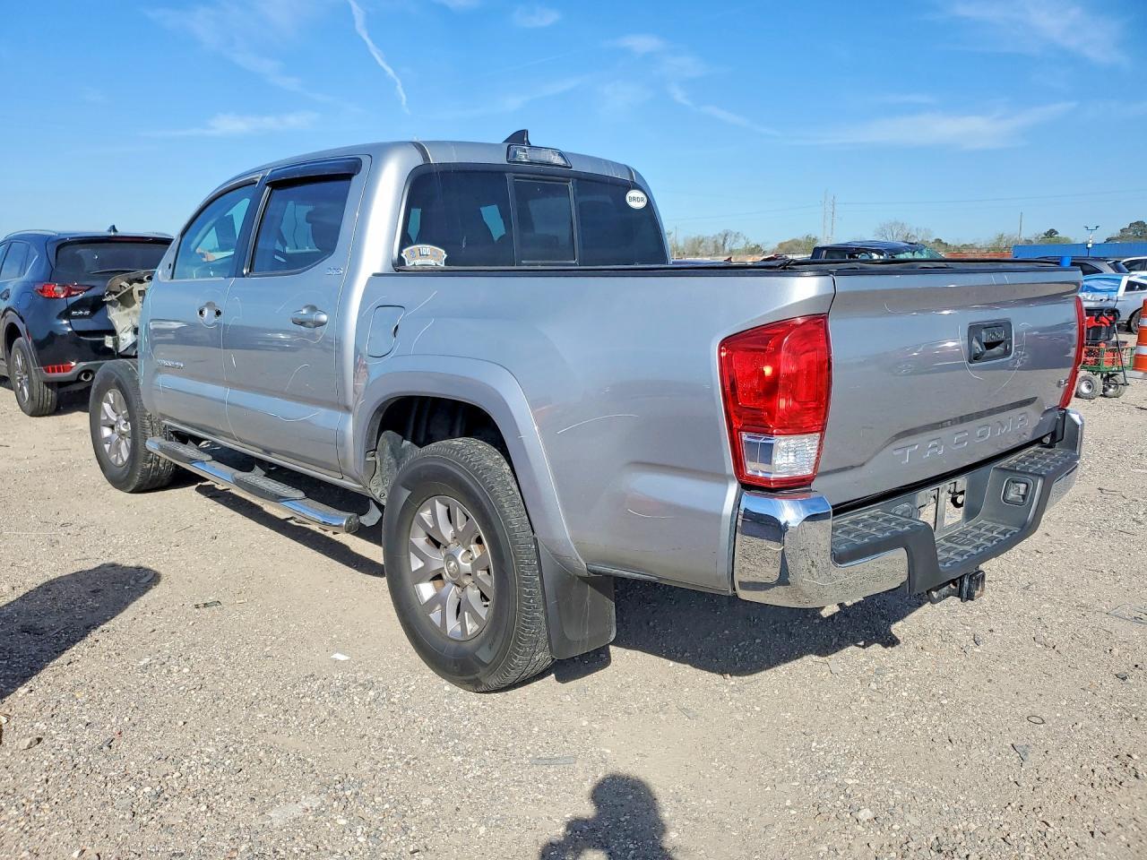 2017 Toyota Tacoma SR5 V6