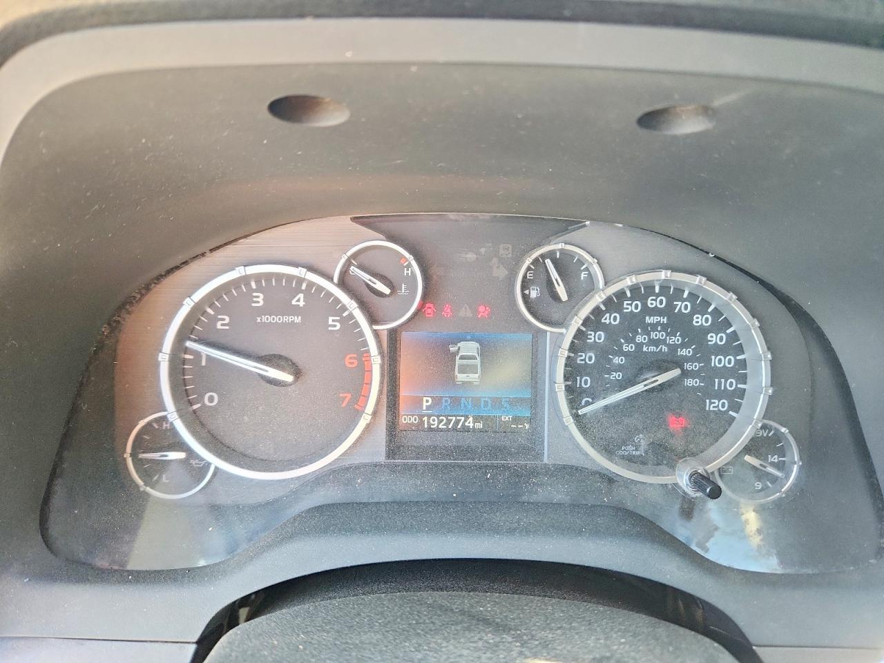 2016 Toyota Tundra SR5