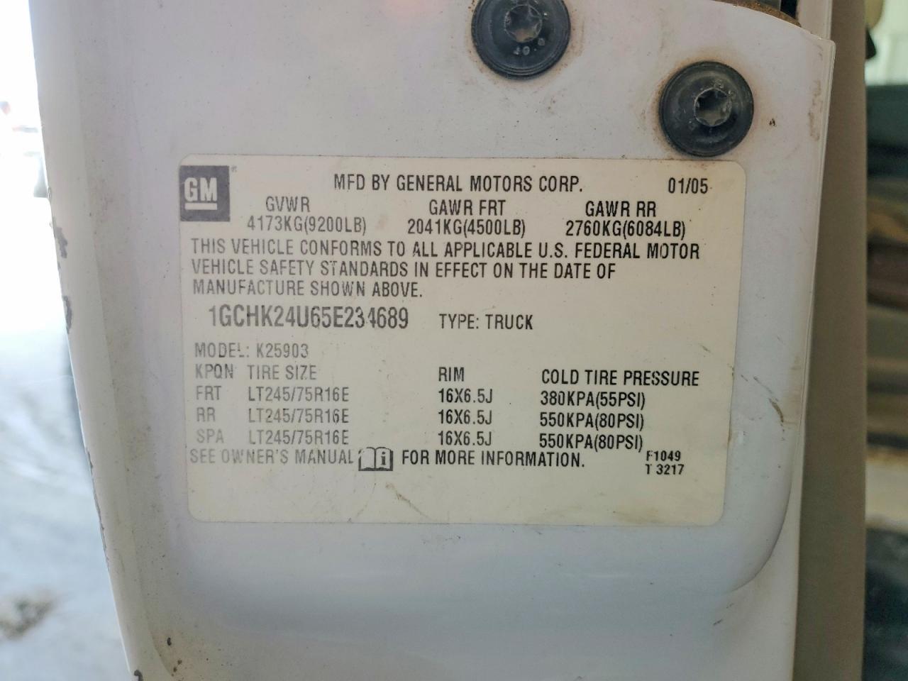 2005 Chev Rolet Silverado Flatbed Truck