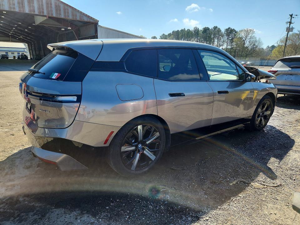 2023 BMW Ix Xdrive50
