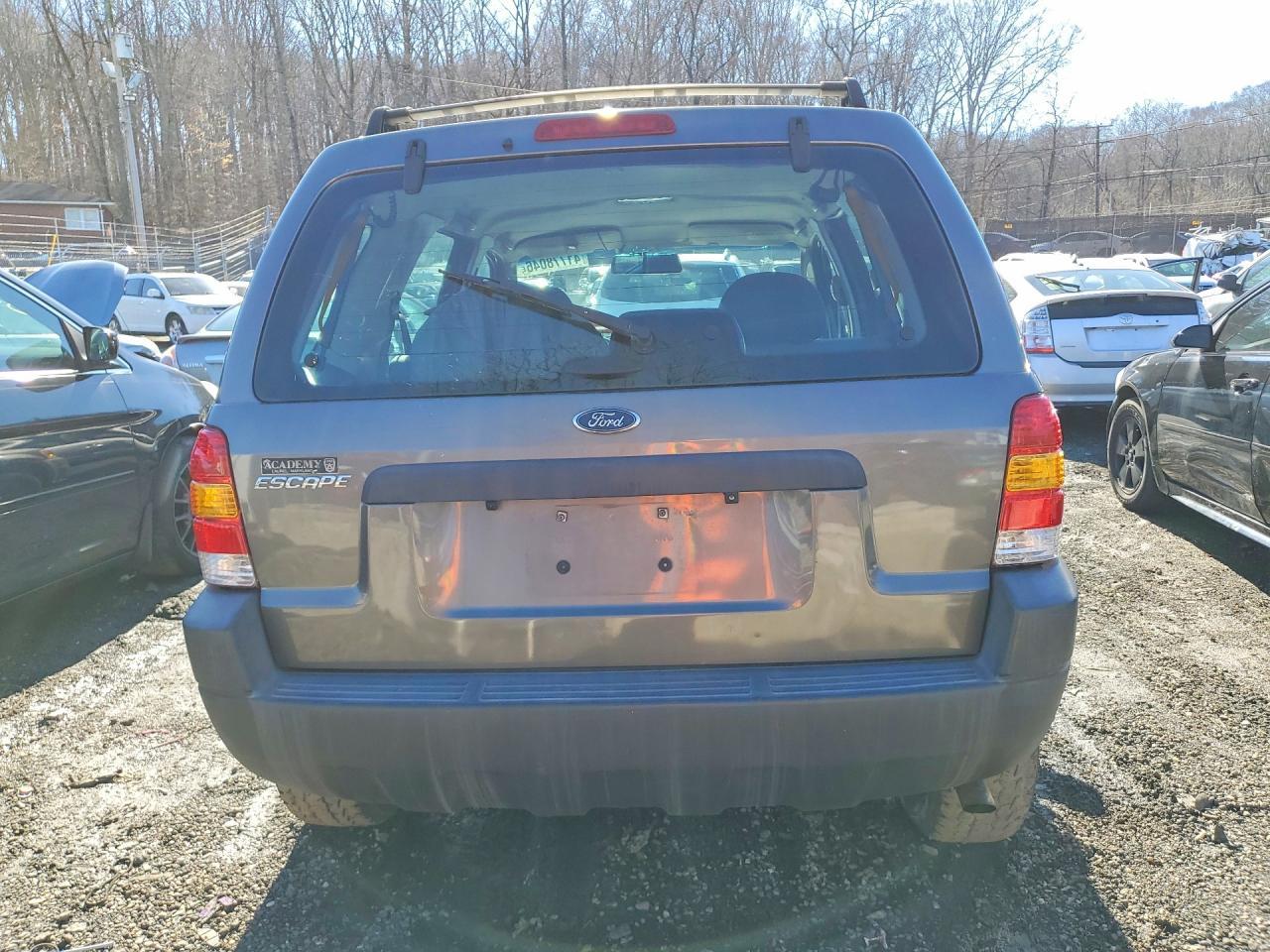 2004 Ford Escape xls