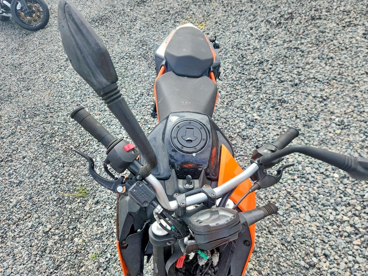 2023 KTM 200 Duke