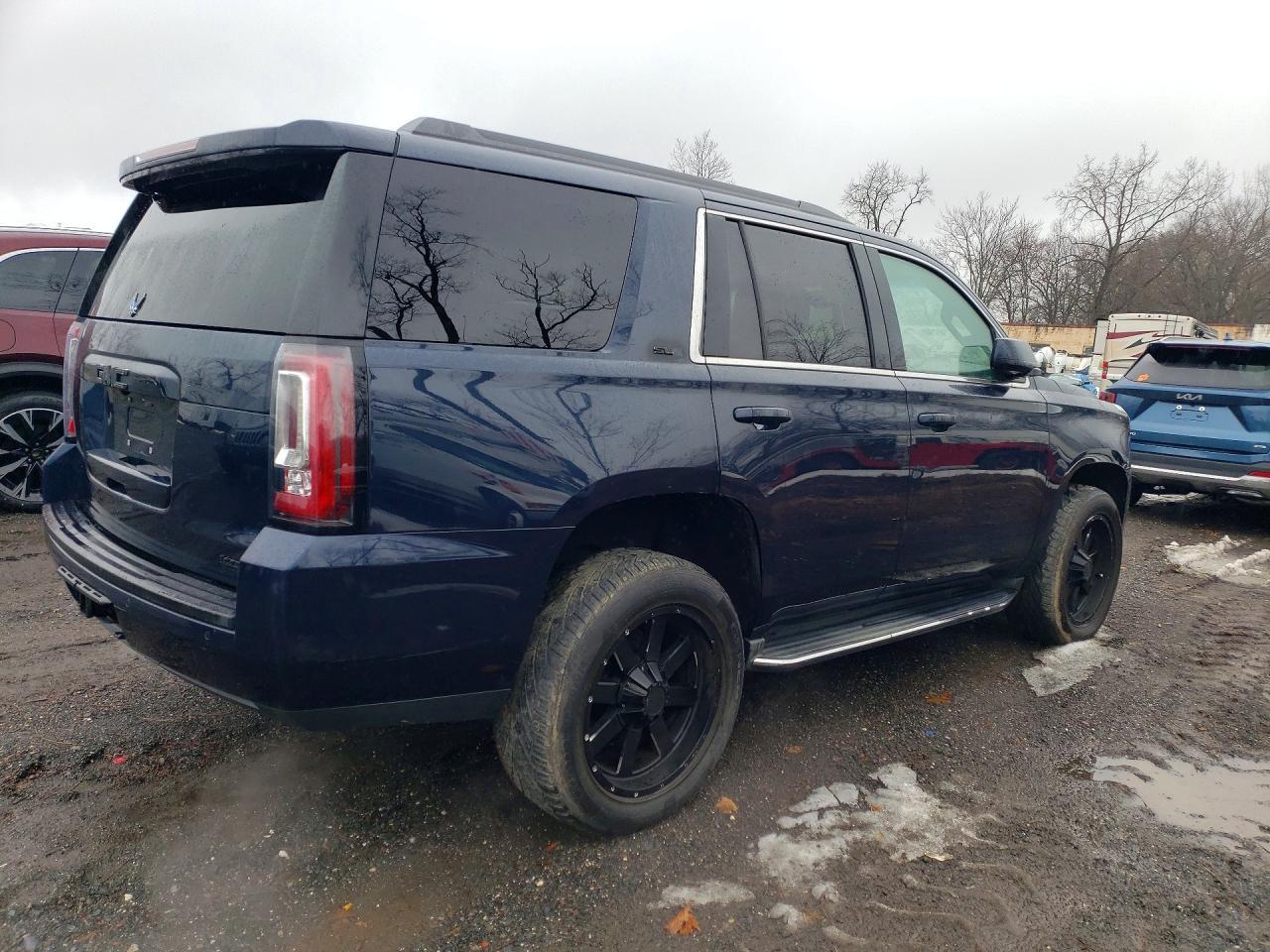 2017 GMC Yukon sle