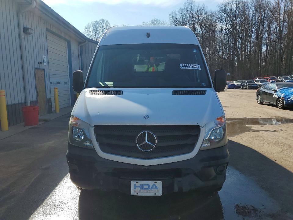 2015 Mercedes-Benz Sprinter 2500