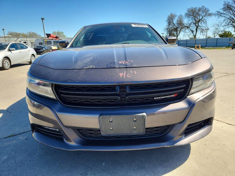 2018 Dodge Charger sxt Plus