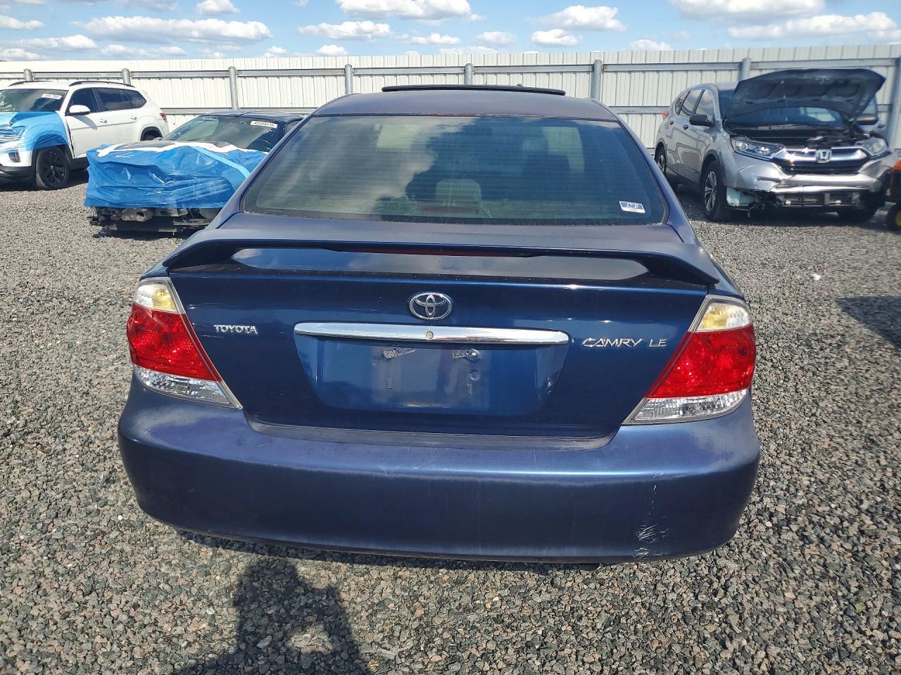 2005 Toyt Camry