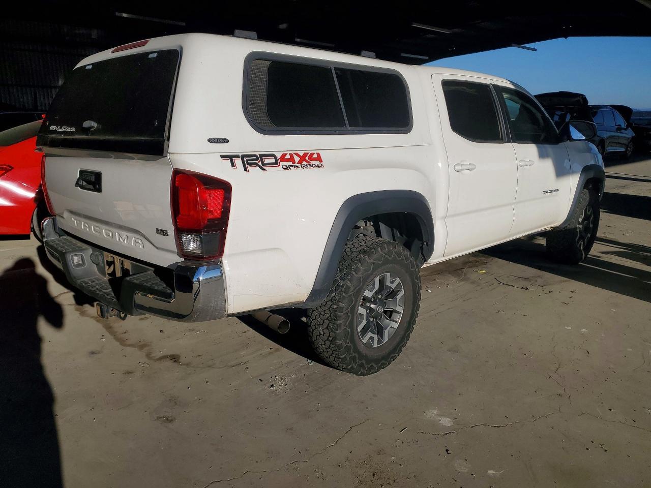 2018 Toyota Tacoma TRD OFF-Road