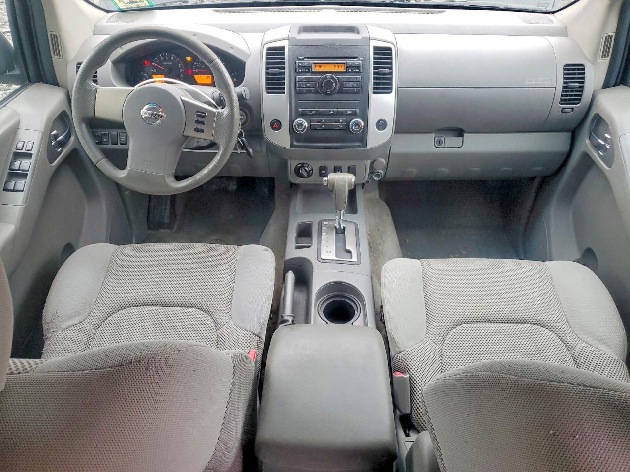 2010 Nissan Frontier SE V6