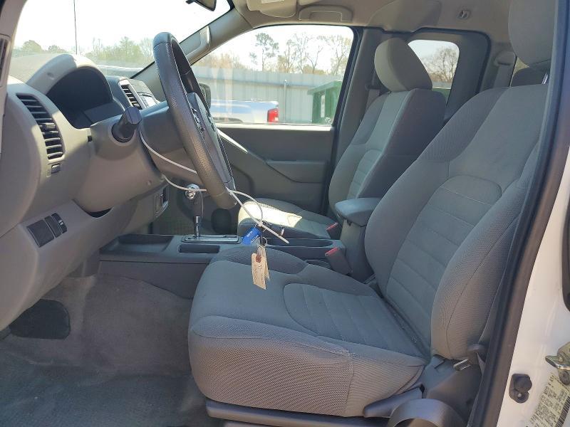 2018 Nissan Frontier s