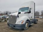 2016 Kenworth T680 Semi Truck