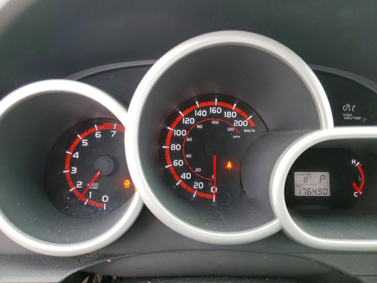 2010 Toyota Matrix Base
