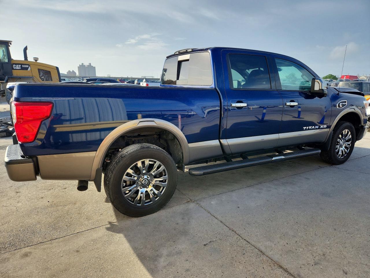 2018 Nissan Titan XD S