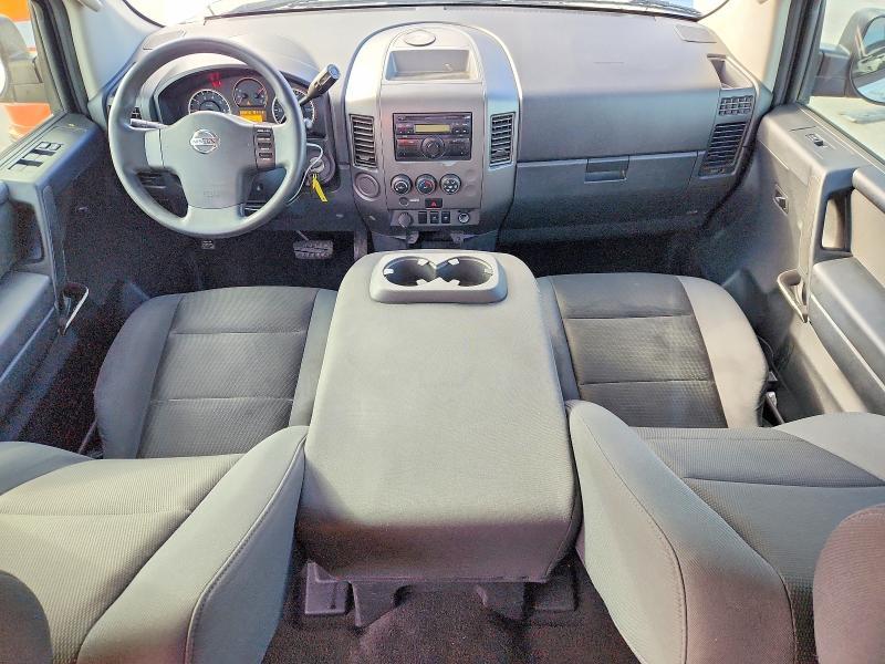 2010 Nissan Titan XE