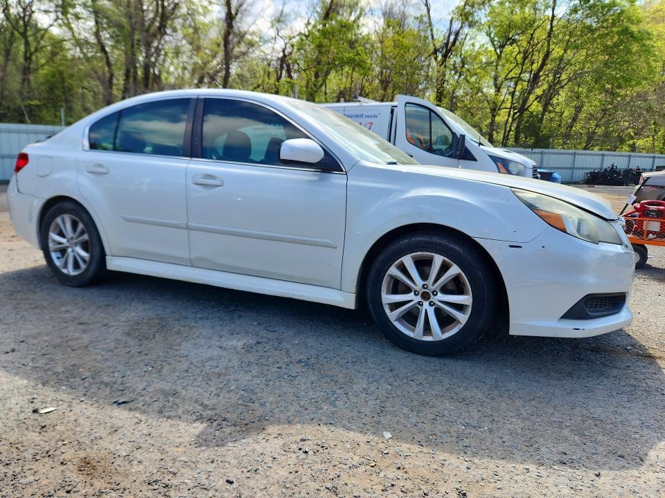 2013 Subaru Legacy 2.5i Premium
