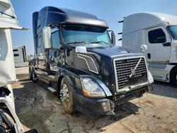 Salvage cars for sale from Copart Dyer, IN: 2007 Volvo VNL Semi Truck