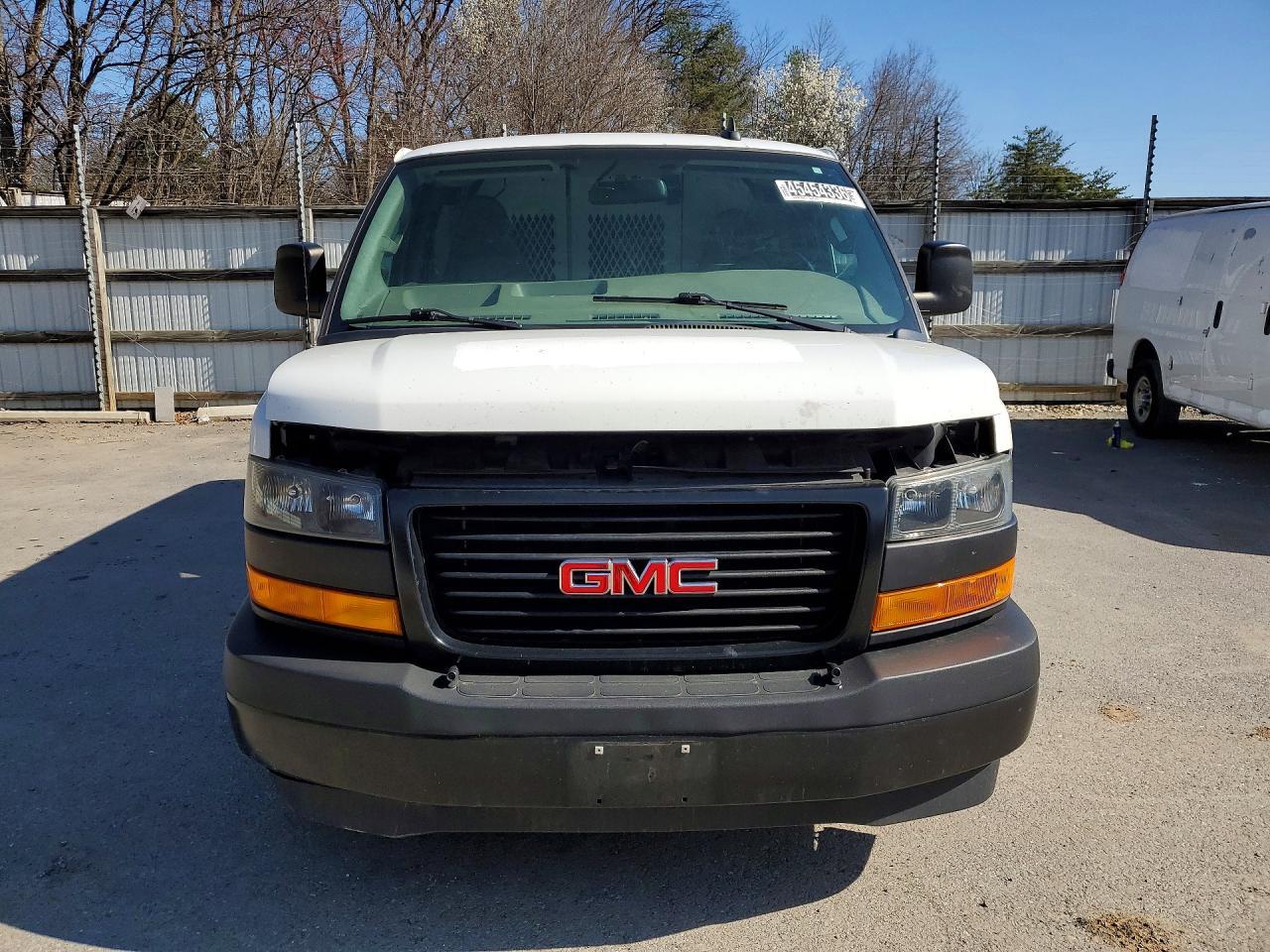 2019 GMC Savana G2500