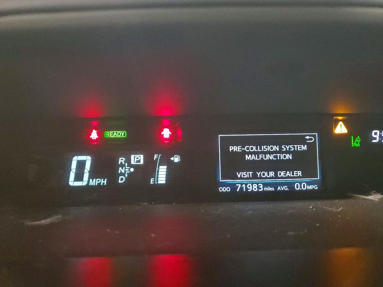 2015 Toyota Prius v Five