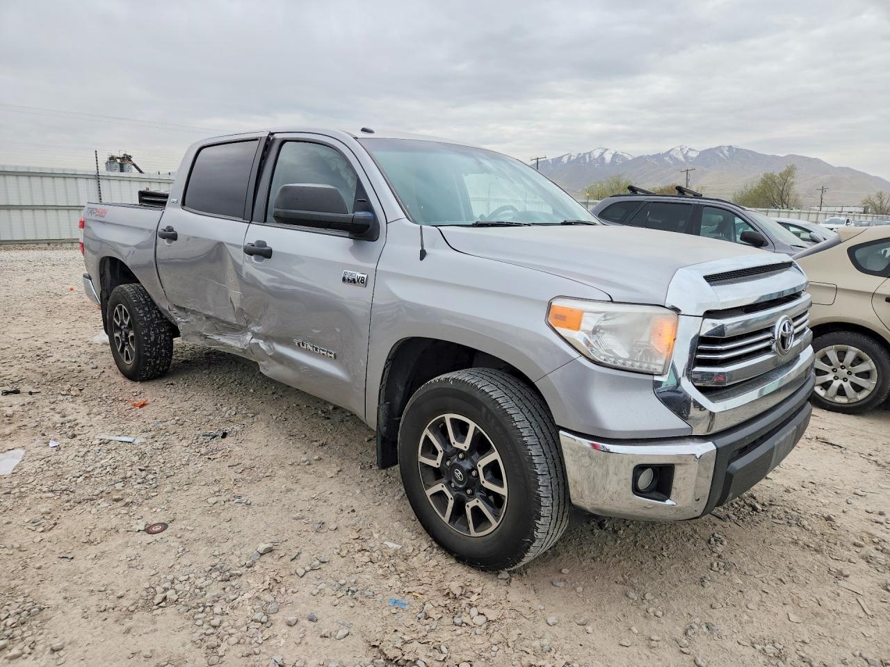2016 Toyota Tundra SR5