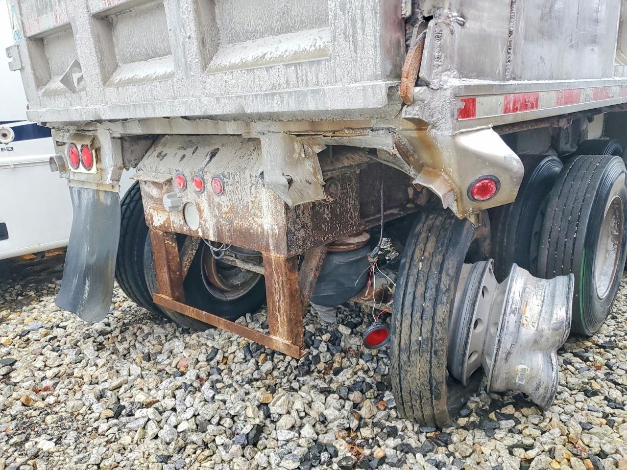 1995 Summ Trailer