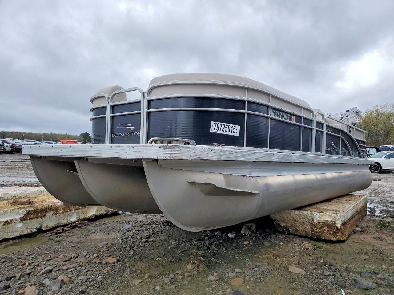 2014 Bennington Marine BOAT2375 G Series-Boat