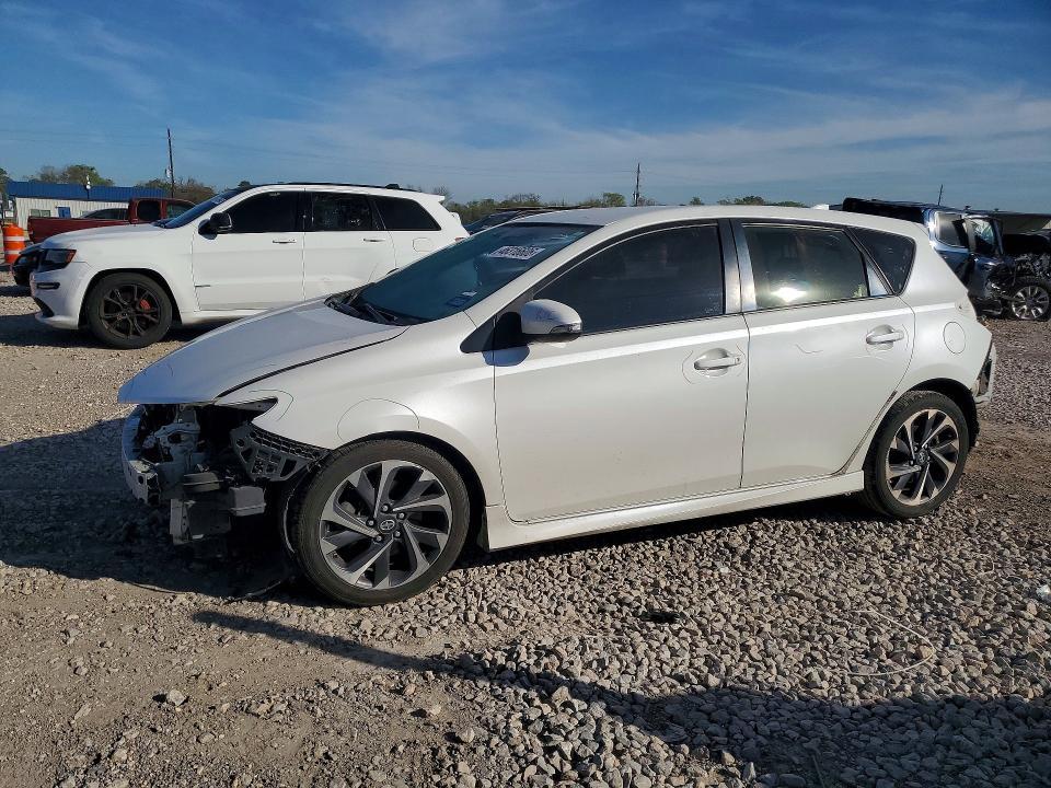 2016 Scion Im Base