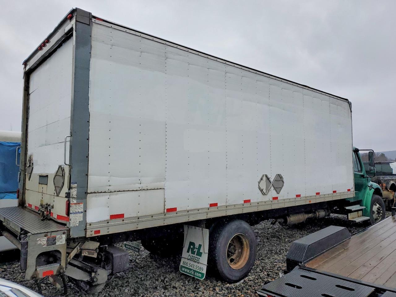 2016 Freightliner Business Class M2 BOX Truck