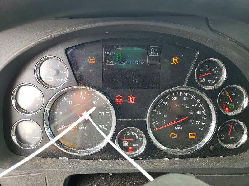 2022 Kenworth T680 Semi Truck