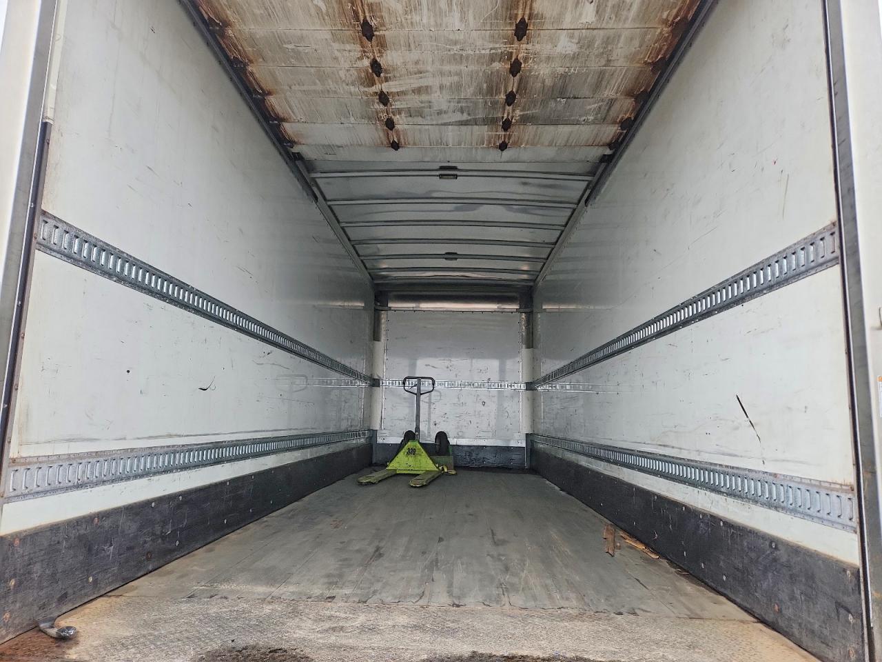 2020 Freightliner Business Class M2 BOX Truck