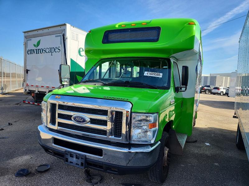 2019 Ford Econoline E450 Super Duty Cutaway van