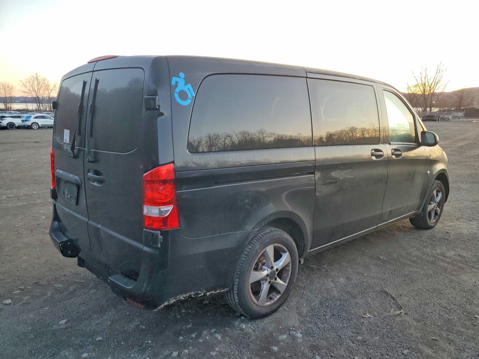 2018 Mercedes-Benz Metris