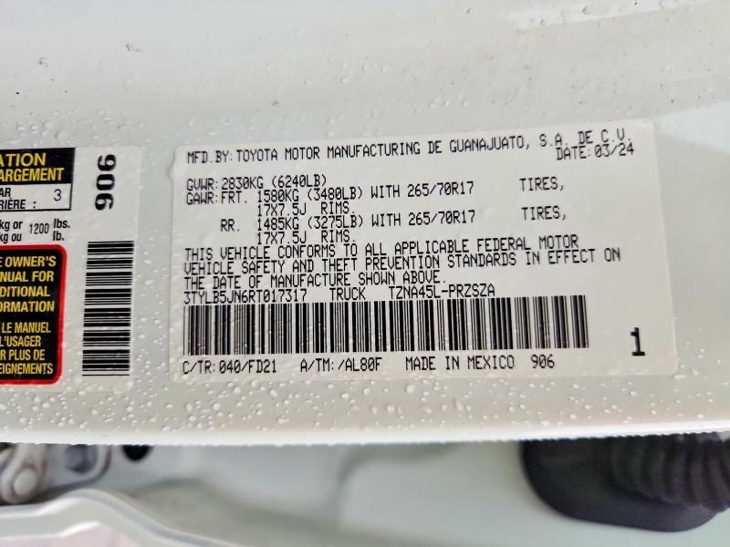 2024 Toyota Tacoma TRD OFF-Road