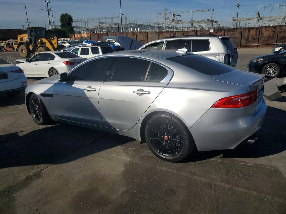 2018 Jaguar Xe Premium