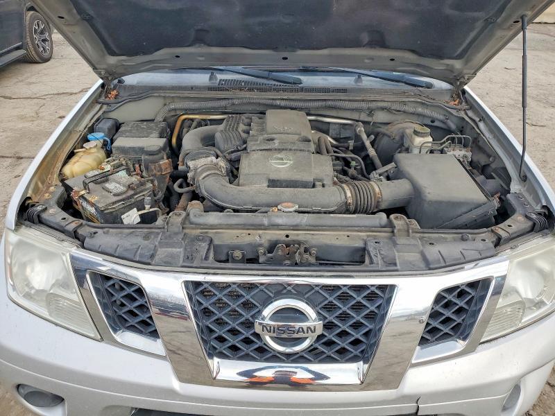 2012 Nissan Frontier s