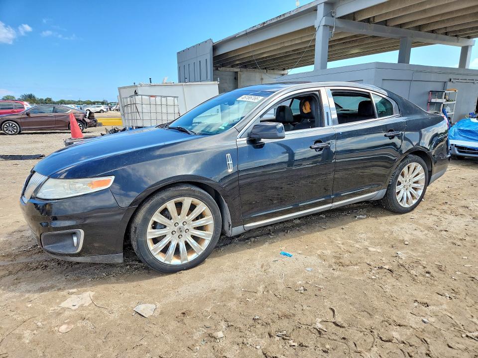 2010 Lincoln Townhouse MKS
