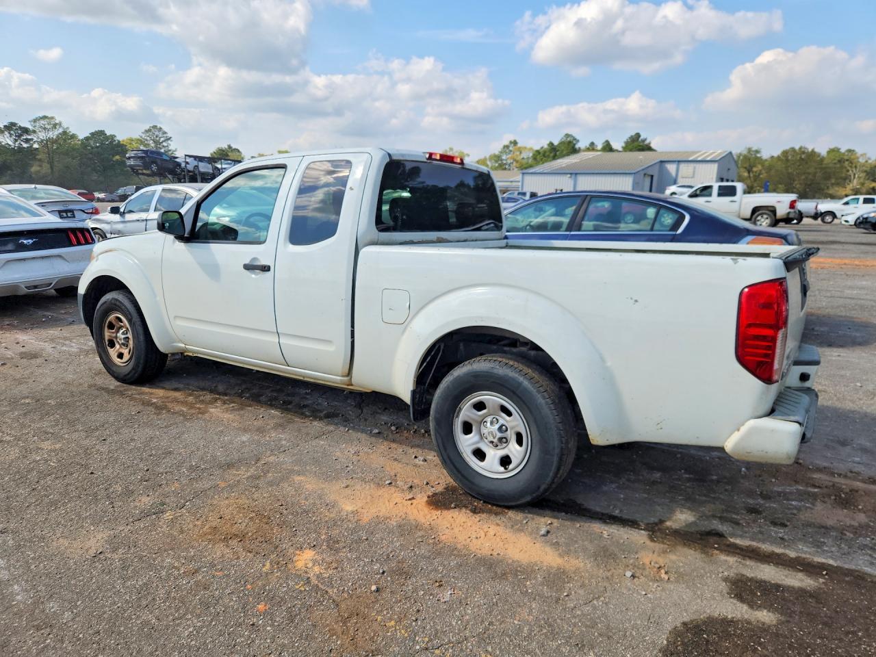 2017 Nissan Frontier S