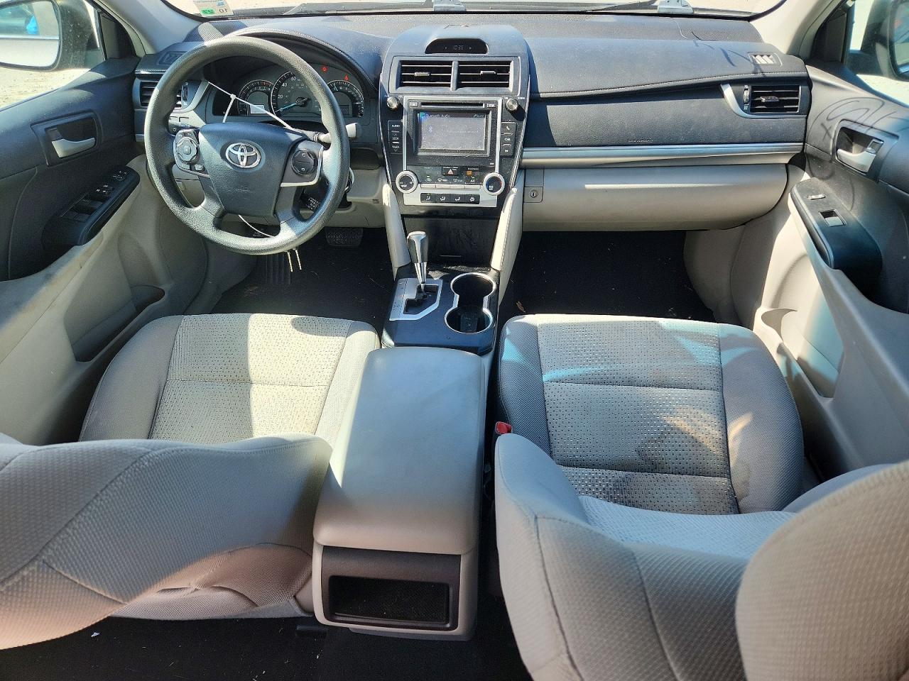 2013 Toyota Camry le