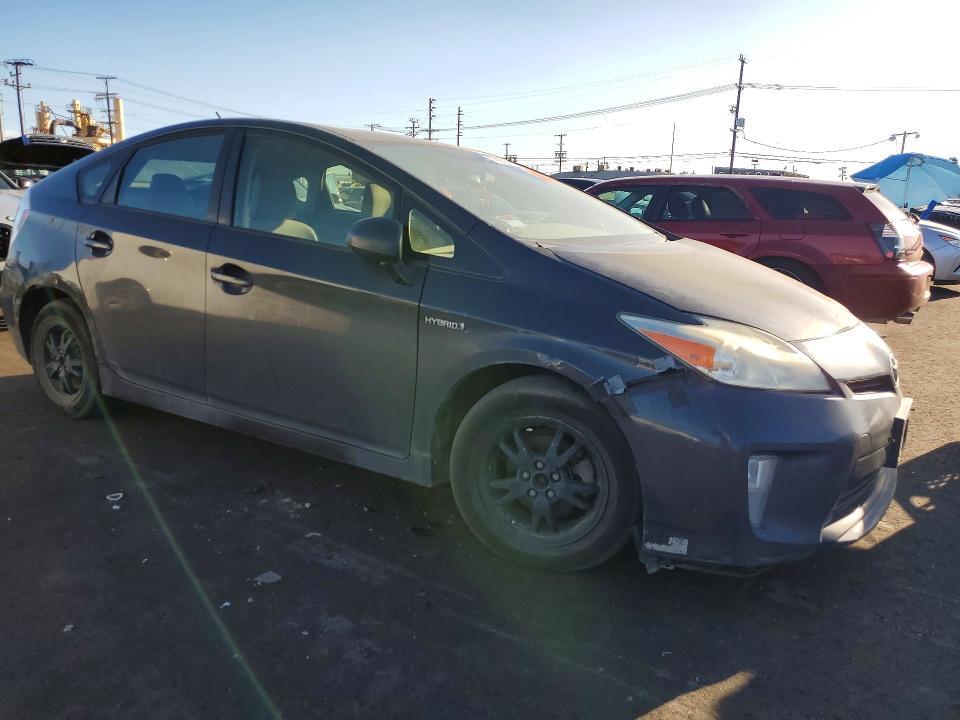 2015 Toyota Prius Three