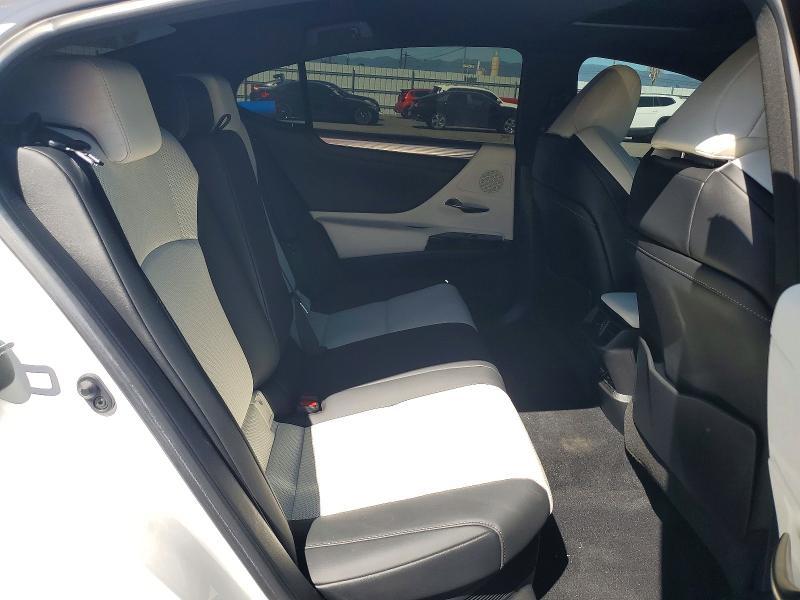 2022 Lexus Es 300h f Sport