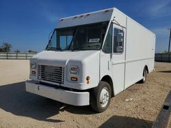 Salvage trucks for sale at Abilene, TX auction: 2006 Freightliner MT45G Delivery Van