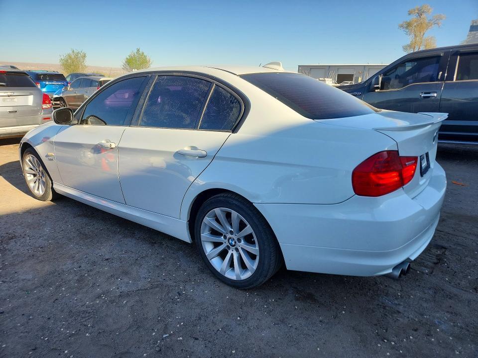 2011 BMW 328 xi Sulev