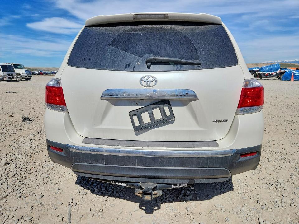 2011 Toyota Highlander Base