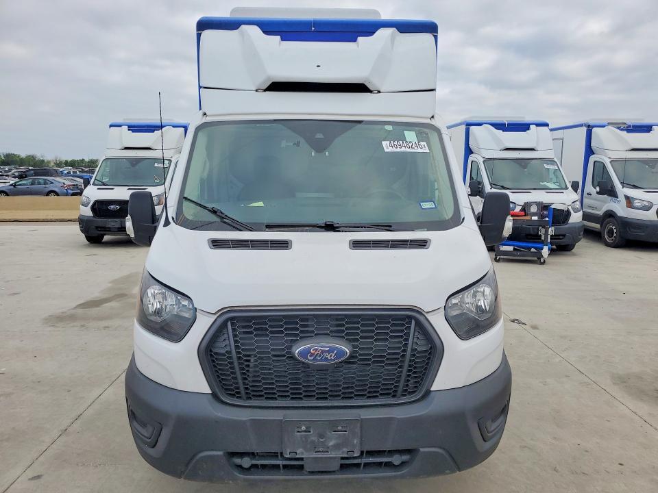 2022 Ford Transit Delivery Truck