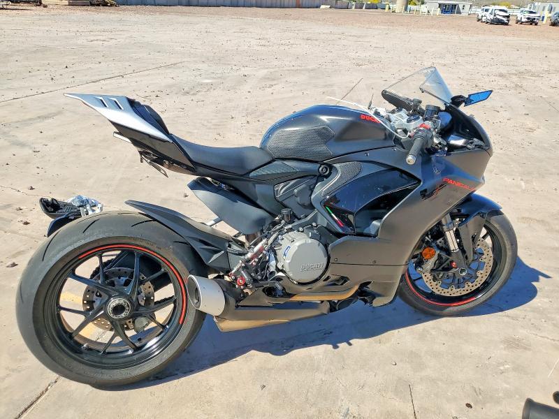 2024 Ducati Panigale V2