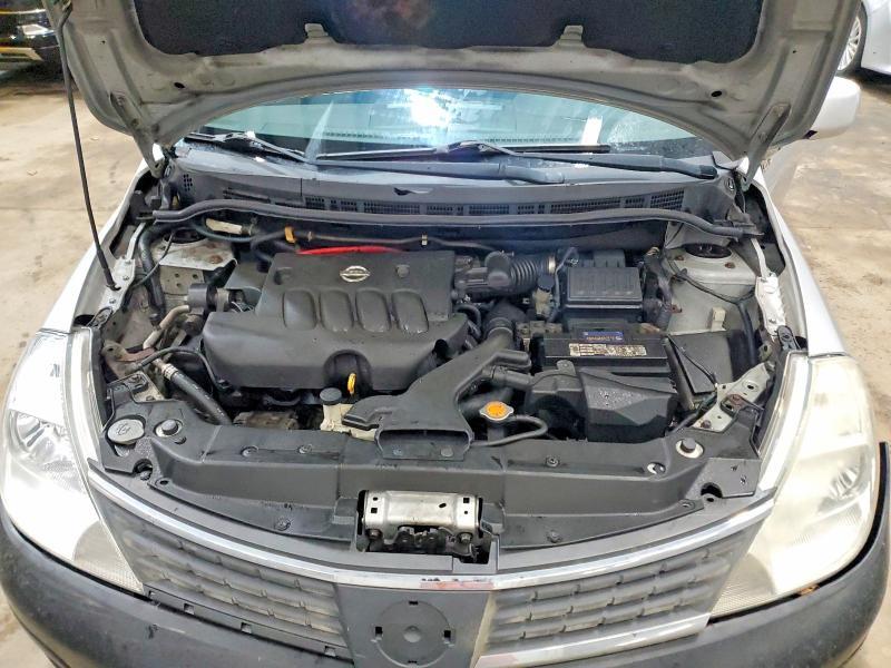 2009 Nissan Versa 1.8 s