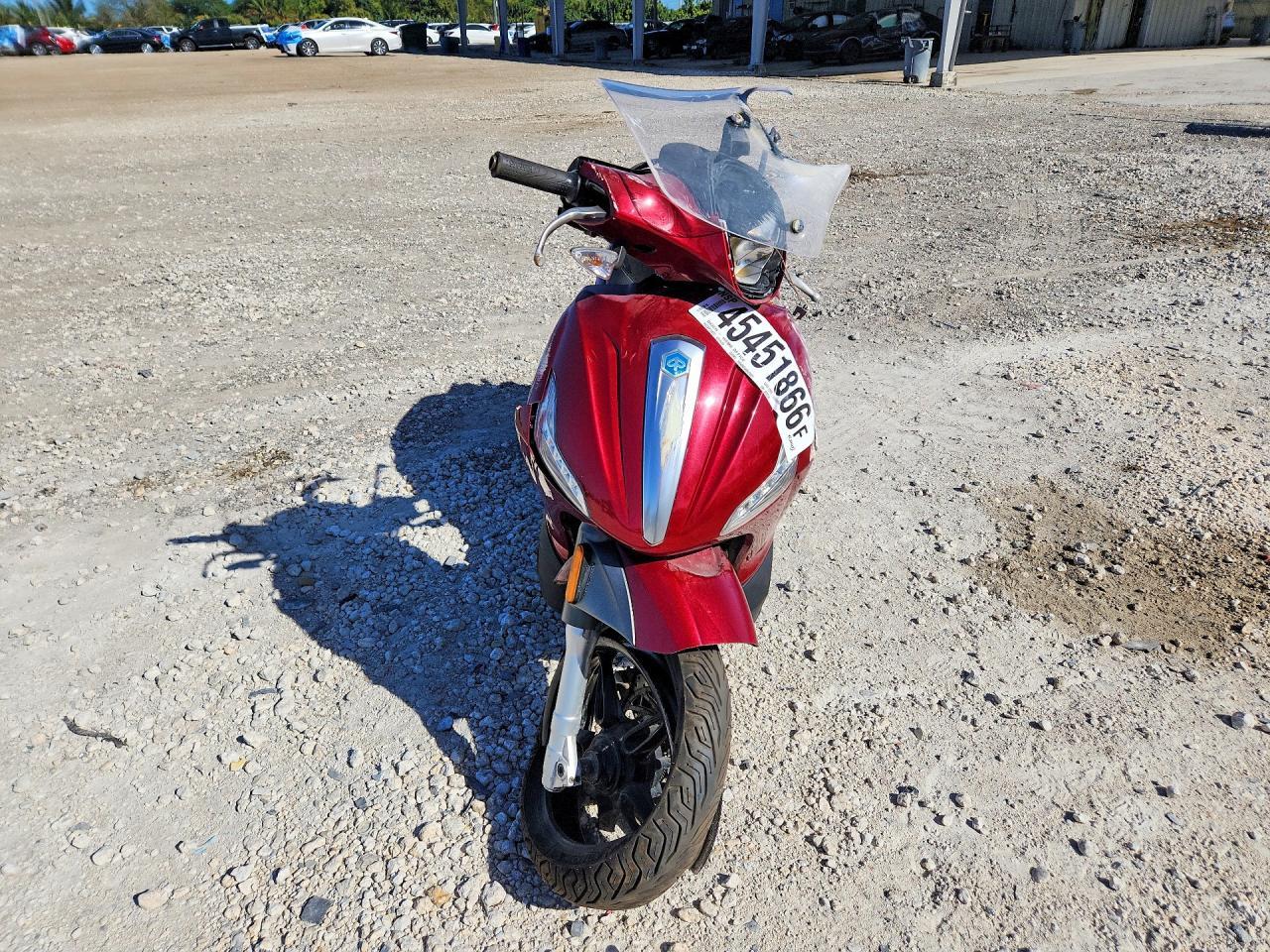 2017 Piaggio BV