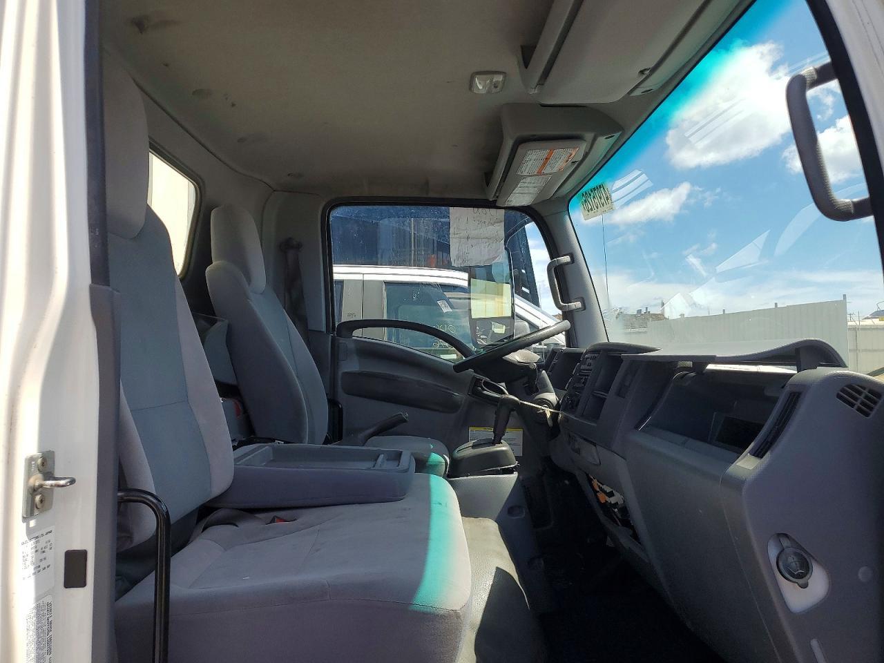 2020 Isuzu NPR HD Refrigerated BOX Truck
