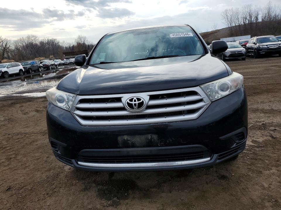 2013 Toyota Highlander Base