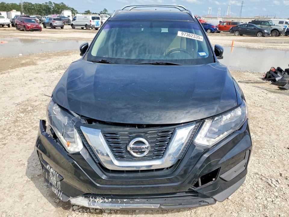 2017 Niss Rogue s