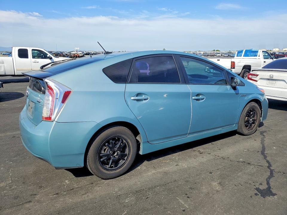 2014 Toyota Prius Three